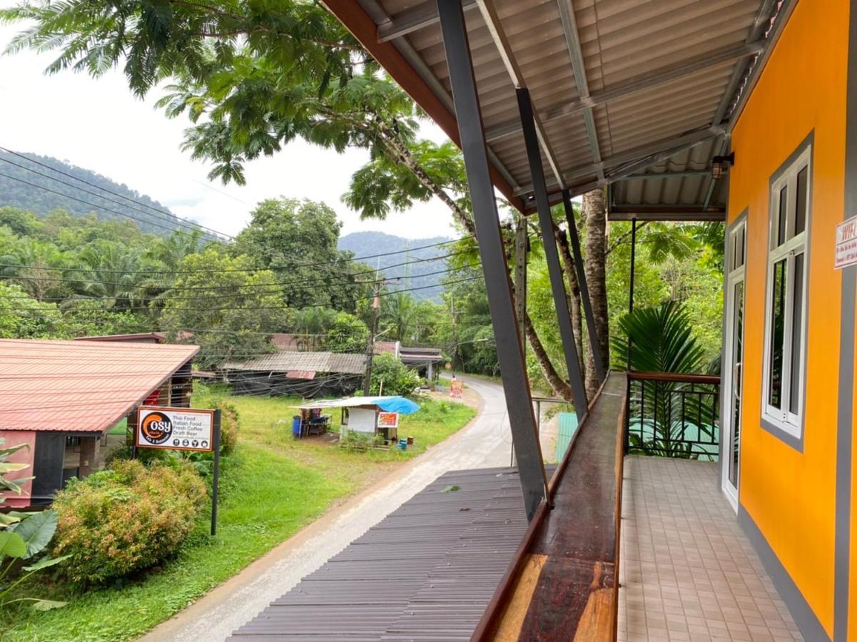 Khao Sok Inn Hostel Khao Sok National Park 외부 사진